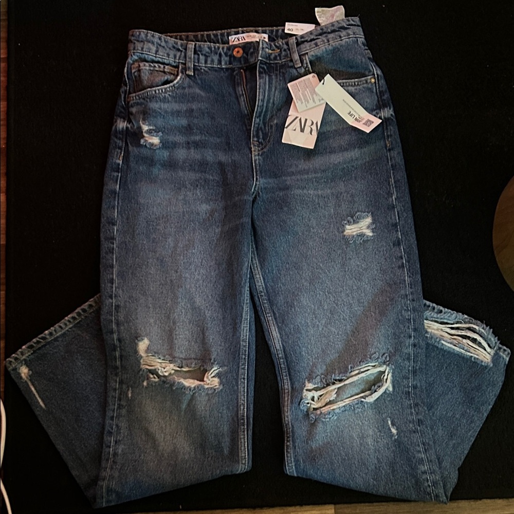 Zara Women's Ripped Denim Folded hem boyfriend Jeans